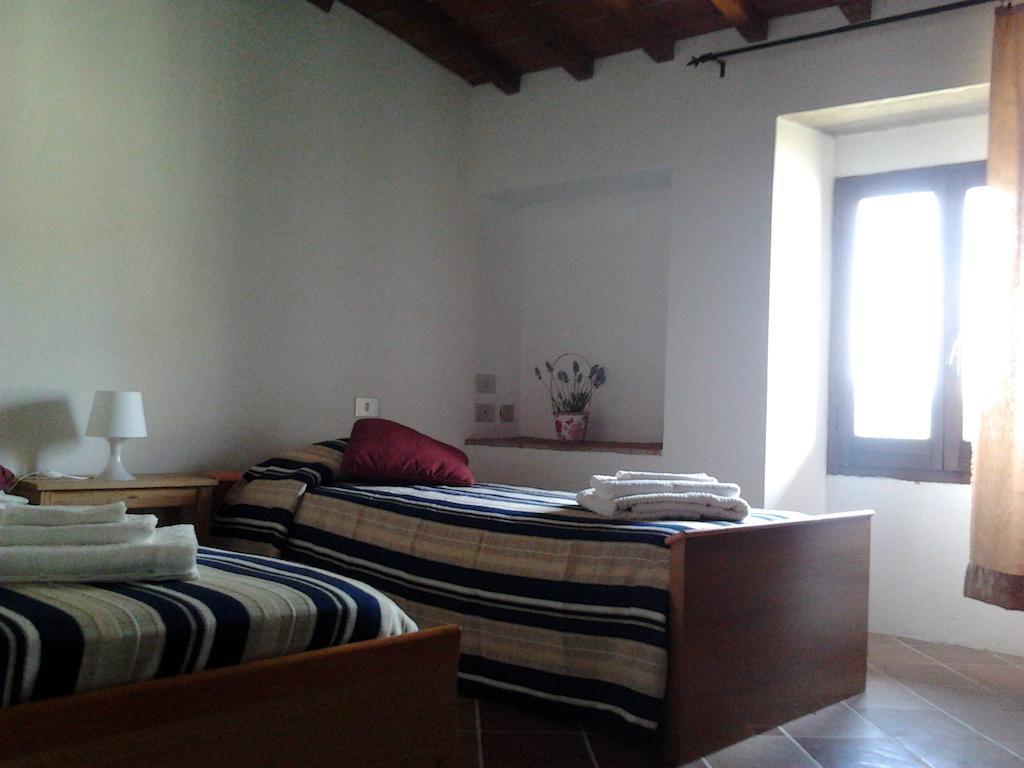 I Granai Villa ปอนตาสซิเอเว ห้อง รูปภาพ